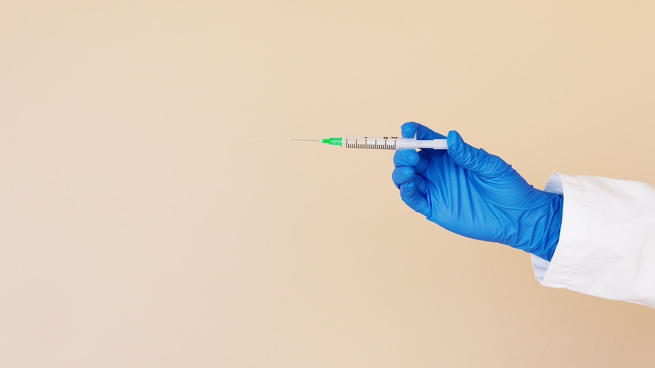 A Merck&Co. felveszi a versenyt a Pfizerrel a következő generációs tüdőgyulladás elleni vakcinával