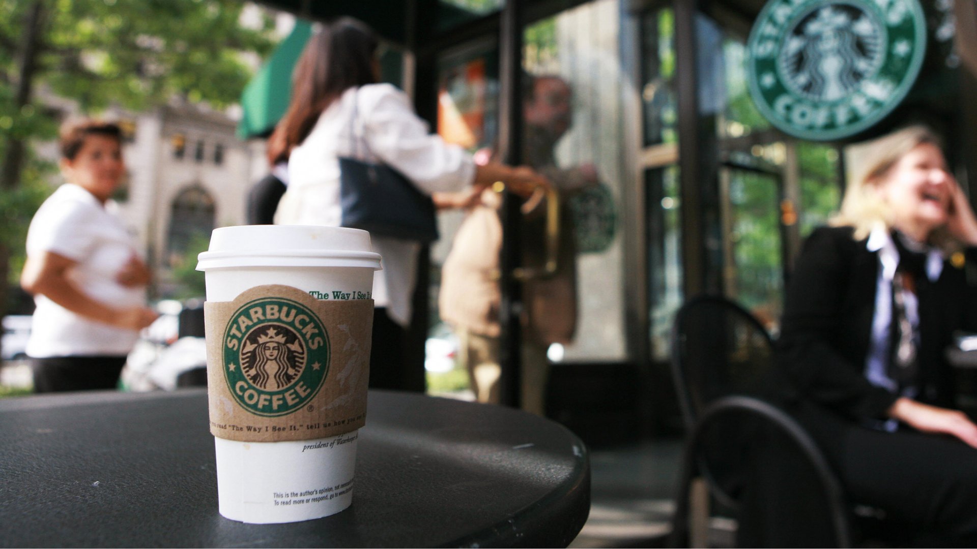 Starbucks nyereségnövekedést prognosztizál