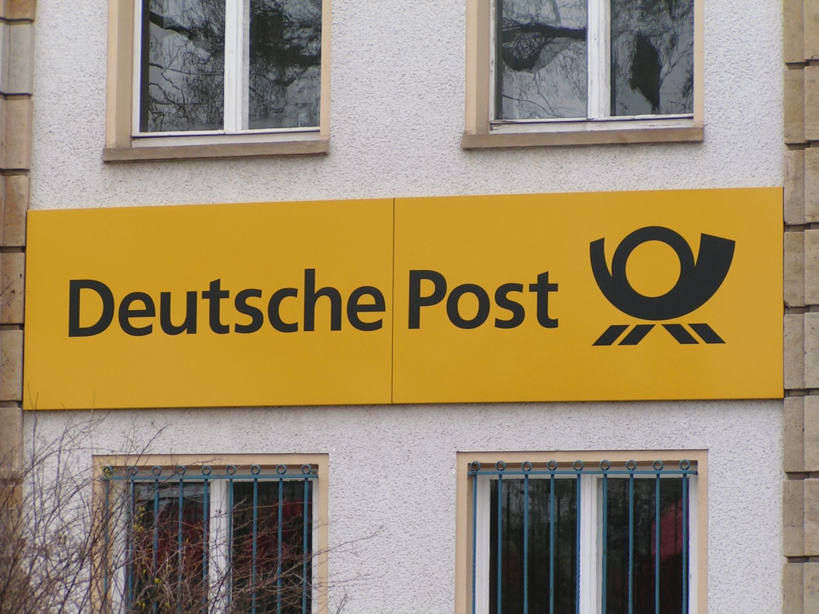 A Deutsche Post árat emelt